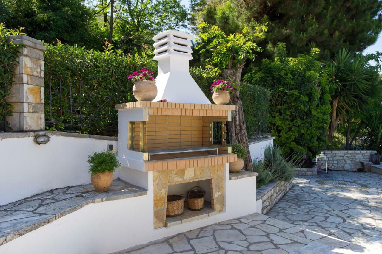 Imerolia Beach Villa Kassiopi Corfu 外观 照片